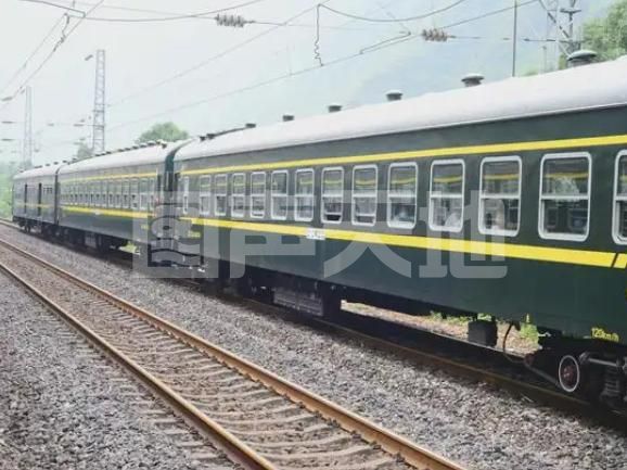 关于高速列车车外噪声震动及声源的分析(2)